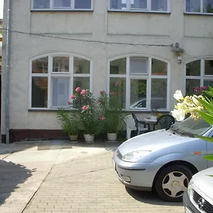 3* Гостевой дом Garden Szivarvany Utcai Vendeghaz